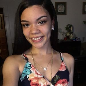 Meet your Posher, Sam